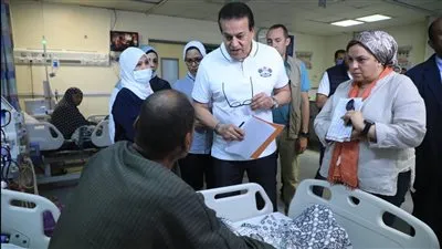 وزير الصحة يتفقد مستشفى وادي النطرون التخصصي بالبحيرة