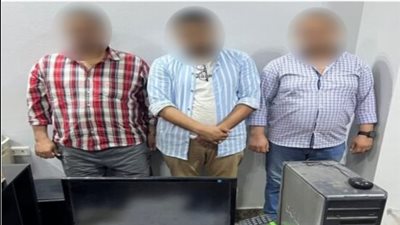 ضبط تشكيل عصابي تخصص نشاطه الإجرامي في تزوير المحررات الرسمية