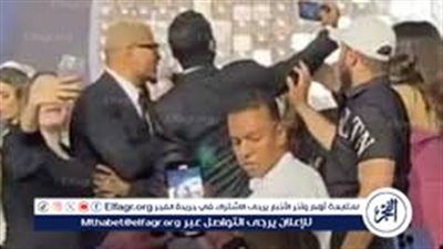 بعد صفع عمرو دياب له.. شاب الأقصر يطالب بـ مليار جنيه تعويض