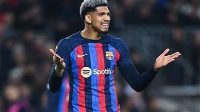 حسم مستقبل أراوخو مع برشلونة 