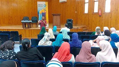 ندوة لمياه قنا عن أهمية ترشيد استهلاك المياه والاستخدام الأمثل لشبكات الصرف الصحي