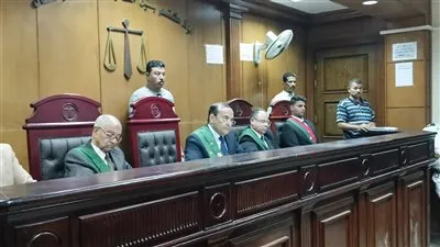 11 أغسطس.. تأجيل محاكمة مطرب المهرجانات عصام صاصا لحضوره 