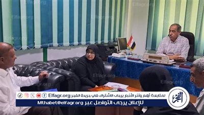 ناقش 19 طلبا.. رئيس مدينة الغردقة يعقد لقاء المواطنين الأسبوعي 