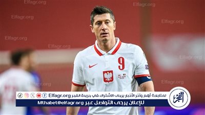 مدرب بولندا يستقيل بعد تهديدات ليفاندوفسكي