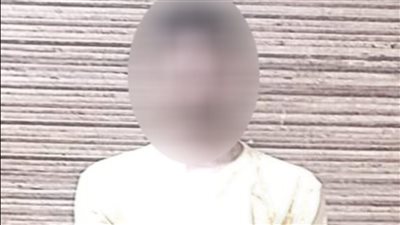 ضبط شخص بتهمة النصب على المواطنين بتوريد أختام شعار الجمهورية بالفيوم