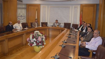 لجنة الاستثمار بغرفة القاهرة تعقد أولي إجتماعاتها لمناقشة خطة العمل