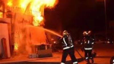 الحماية المدنية تخمد حريق اندلع بمخزن في كرداسة.. دون إصابات