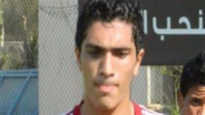 رسميا.. دياموند يتعاقد مع مدافع النادي الأهلي