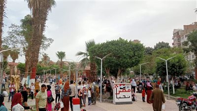 محافظ أسيوط: توافد المواطنين على الحدائق والمتنزهات فى ثالث ايام عيد الأضحى المبارك