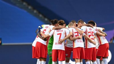 لايبزيج يعلن تمديد تعاقده مدربه حتى 2026