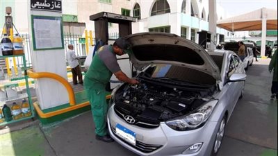 المالية: تسليم 28 ألف سيارة 