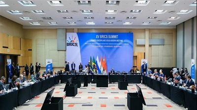 الإمارات تؤكد حرصها على تعزيز التعاون السياحي مع دول مجموعة 