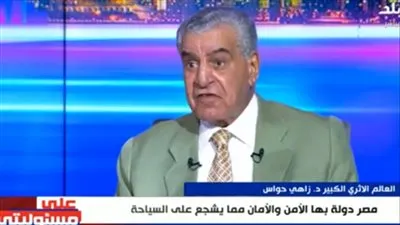 حواس: سأطالب بعودة رأس نفرتيتي وحجر رشيد والزودياك من الخارج