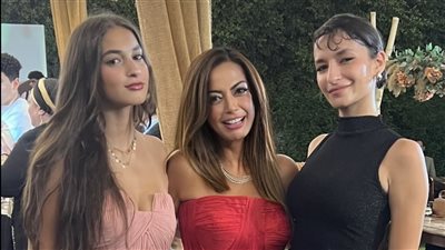 برفقة أميرة الديب.. داليا مصطفى تبهر جمهورها بأحدث ظهور لها