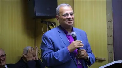 رئيس الطائفة الإنجيلية يشهد رسامة وتنصيب القس صموئيل عطا وشيوخ وشمامسة لكنيسة إمبابة الثانية