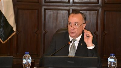 مناقشة بدء تنفيذ اتفاقية تعاون بين جامعة الإسكندرية وجامعة إيست لندن 