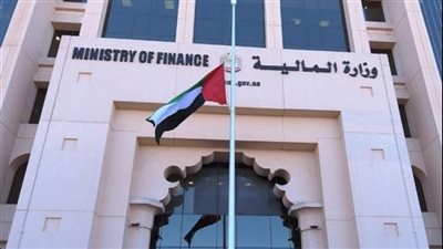 الإمارات تبحث تعزيز العلاقات الاقتصادية مع تشيلي