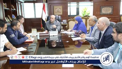 محافظ بني سويف يوجه بتذليل معوقات استخراج تصريح خدمة أرض زراعية بإهناسيا