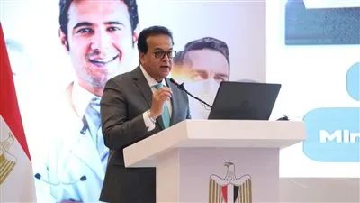 وزيرا الصحة والسكان والتخطيط والتنمية الاقتصادية يفتتحان المنتدى الأول للحوكمة في القطاع الصحي