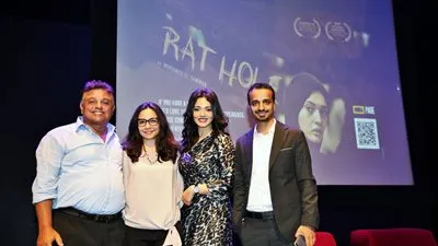 بحضور عدد كبير من الفنانين.. عرض ناجح بدار الأوبرا المصرية لفيلم جحر الفئران للمخرج محمد السمان