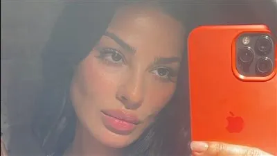 بإطلالة سوداء.. نادين نجيم تخطف قلوب جمهورها