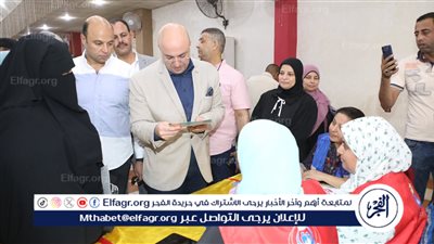 محافظ بني سويف يتفقد قافلة طبية للكشف المبكر وعلاج الأورام السرطانية (صور)