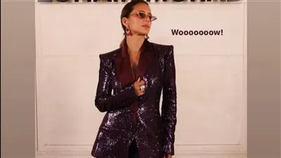 ببدلة بنفسجية.. نيللي كريم تخطف أنظار جمهورها 