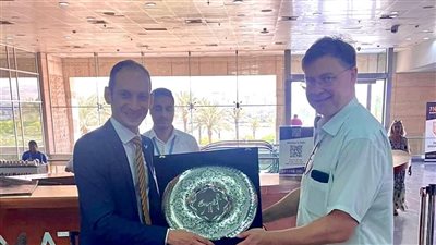 نائب رئيس المفوضية الأوروبية يزور متحف الحضارة في الفسطاط 