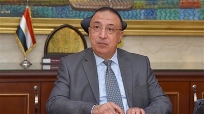 محافظ الإسكندرية يتابع آليات تطبيق المواعيد الجديدة لغلق وفتح المحالّ التجارية