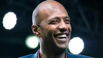 خاص| أمير صلاح الدين يبدأ تصوير أول حلقات برنامجة 