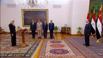 مصر تدخل مرحلة جديدة بتغيير وزاري واسع يجمع بين الخبرة والكفاءة