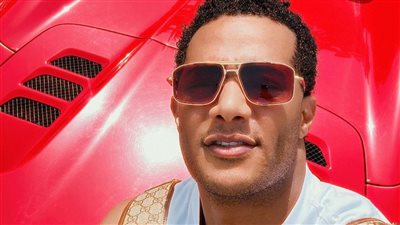 محمد رمضان يروج لأحدث أغانيه 