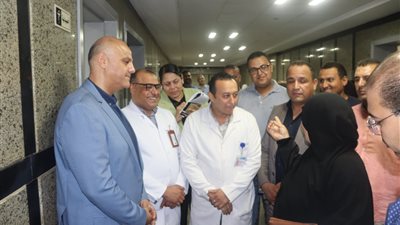 محافظ القليوبية يتابع مشروعات كفر شكر ويستمع لشكاوى المواطنين