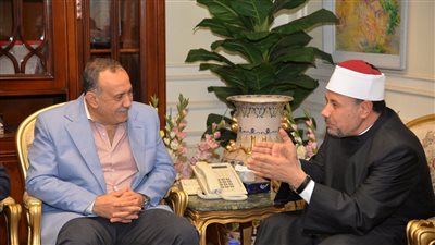 أبو النصر يستقبل نائب رئيس جامعة الأزهر للوجه القبلي للتهنئة بتوليه محافظا لأسيوط 