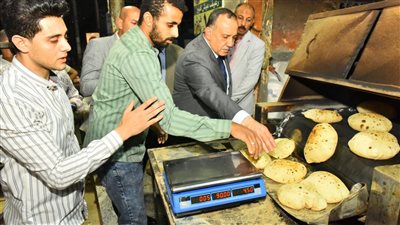 محافظ أسيوط يتفقد رفع الاشغالات والتعديات بكورنيش ترعة الابراهيمية ومنطقة السادات