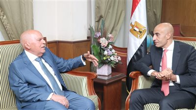 التعليم: الاتفاق على تفعيل امتيازات صندوق رعاية المعلمين ومعاونيهم في القريب العاجل