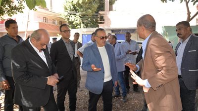 محافظ أسيوط يوجه بتطهير ترعة السنط ورفع القمامة والمخلفات منها بمركز أبنوب