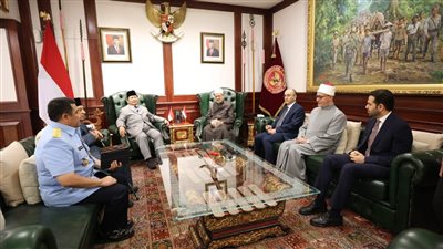 شيخ الأزهر يهنِّئ الرئيس الإندونيسي المنتخب بفوزه في الانتخابات الرئاسيَّة