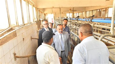 محافظ أسيوط يتفقد محطة بني مر للثروة الحيوانية 