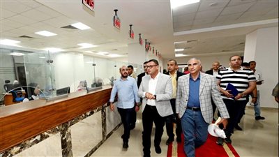 وزير الإسكان يفتتح المركز التكنولوجى لخدمة المواطنين بجهاز مدينة المنصورة الجديدة