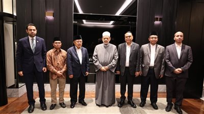 شيخ الأزهر يستقبل رئيس مجلس المساجد الإندونيسي