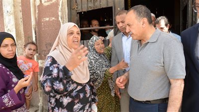 محافظ أسيوط يستجيب لسيدة بنزلة عبداللاه ويوجه بعلاجها على نفقة الدولة