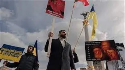   دعوات للإضراب وتسليح موسكو.. ضغوطات متزايدة على النظام الإيراني (تقرير)