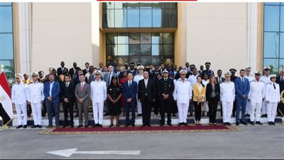 أكاديمية الشرطة تنظم حفل ختام الدورة التدريبية الثانية للمرحلة الثانية 