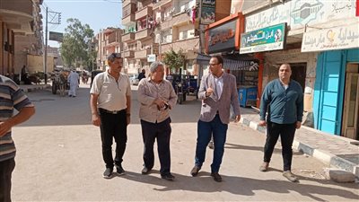 نائب محافظ أسيوط يترأس حملة لإزالة القمامة بمركز أبو تيج وحي شرق