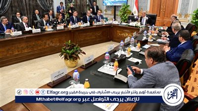 لجنة دراسة برنامج الحكومة: توصية بالموافقة على البرنامج من أغلبية الأعضاء