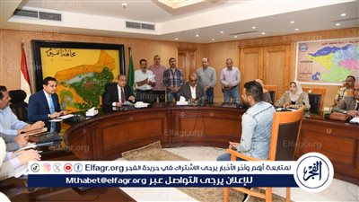 محافظ الفيوم يوجه بالتنسيق لبحث إمكانية سداد ديون الغارمات الأكثر احتياجًا