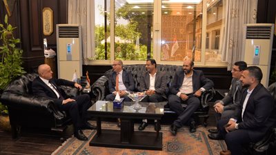 لتقديم التهنئة.. محافظ الأقصر يستقبل راعي الكنيسة الإنجيلية