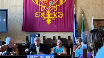 انطلاق فعاليات المؤتمر الصحفي للدكتور زاهي حواس في مدينة أورفييتو الإيطالية (تفاصيل)