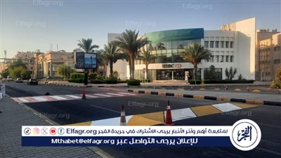 مرور البحر الأحمر يواصل وضع العلامات الإرشادية وإقامة المطبات الصناعية